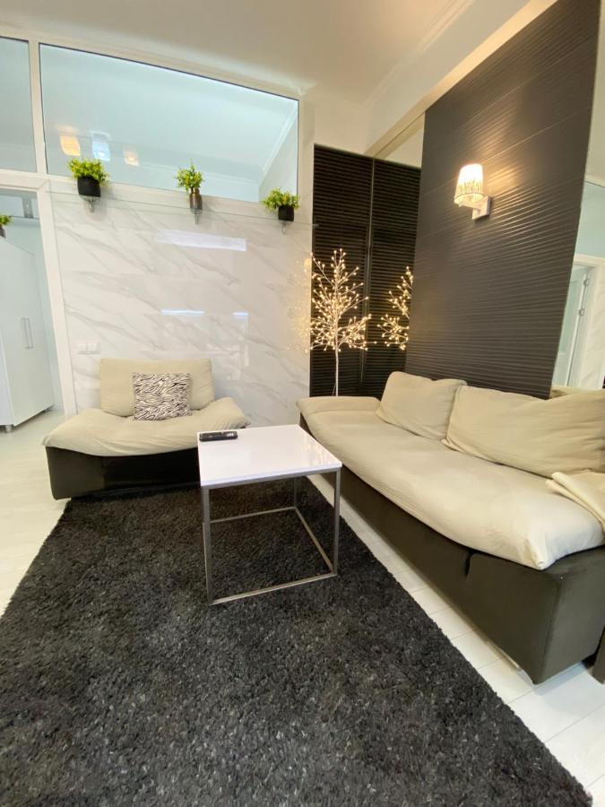 New Double Room Luxury Apartment In The Center Chisinau Eksteriør bilde