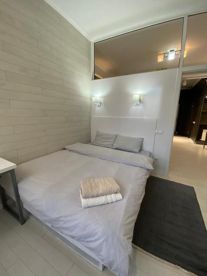 New Double Room Luxury Apartment In The Center Chisinau Eksteriør bilde