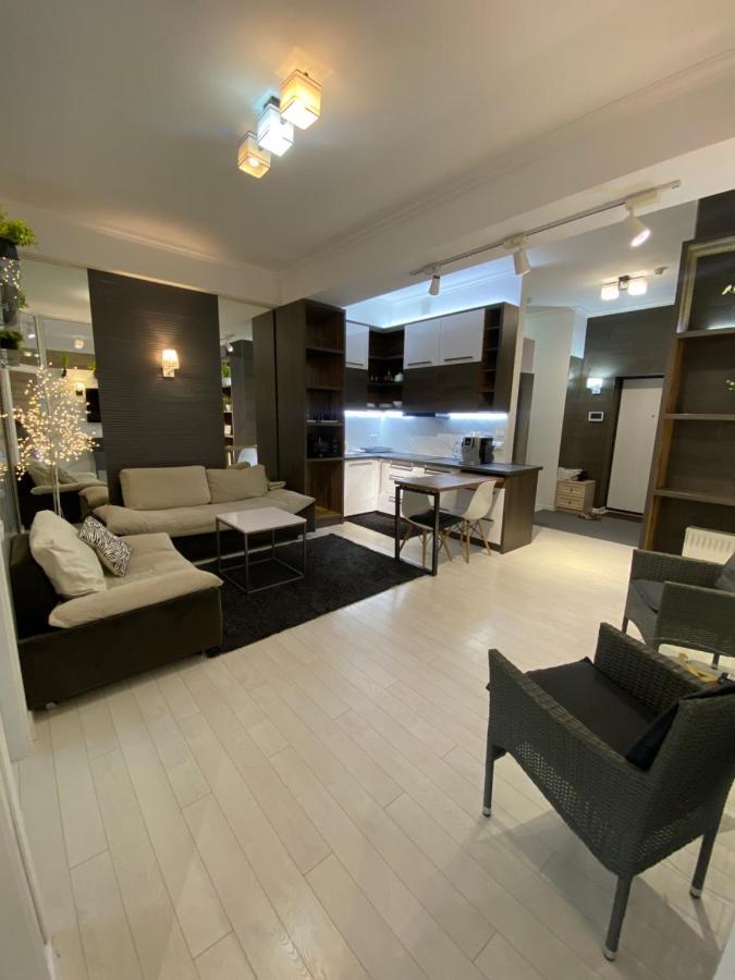 New Double Room Luxury Apartment In The Center Chisinau Eksteriør bilde